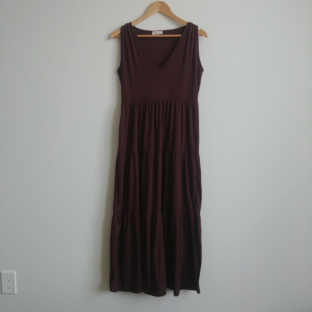 See You Monday chocolate brown tiered midi dress V neck sleeveless Large